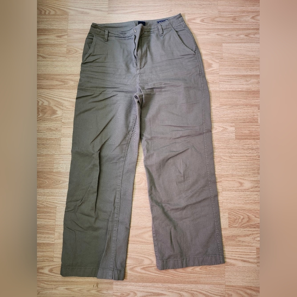 Woman's GAP Olive Green Pants